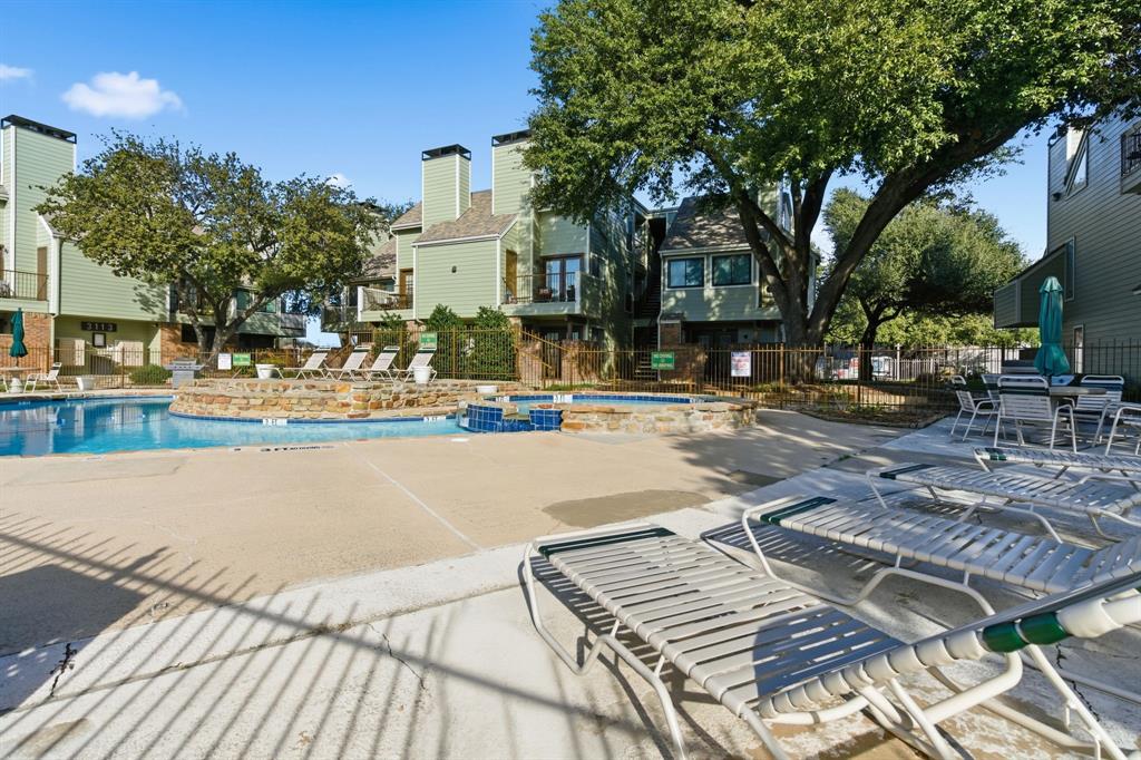 University Park Condo - Residential