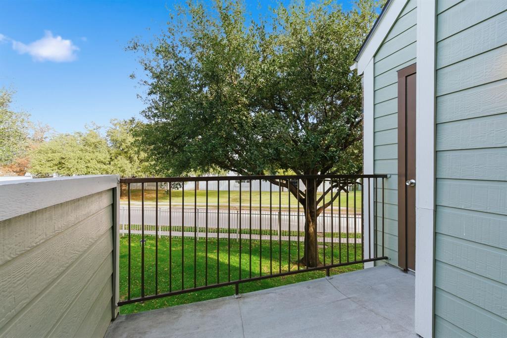 University Park Condo - Residential