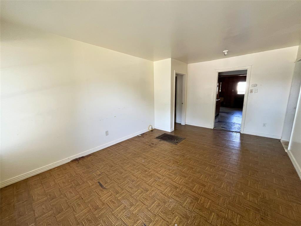 Walkers Add - Residential