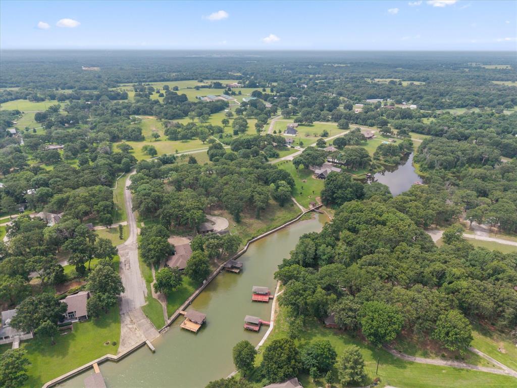 April Cove III - Land