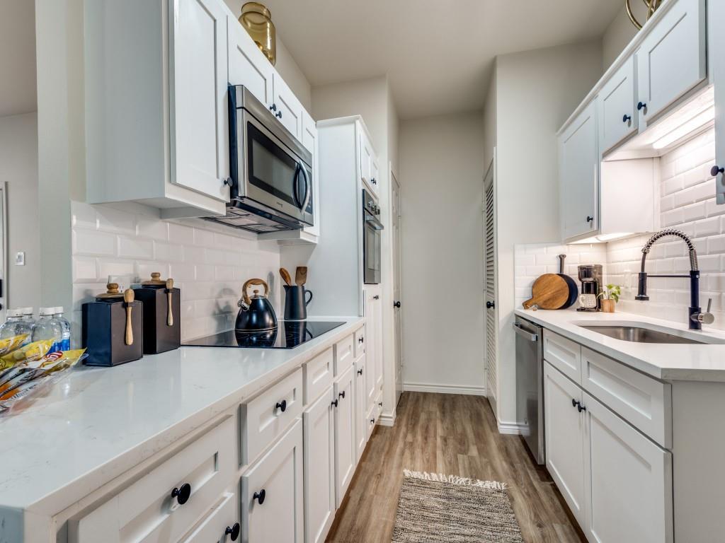 Cantor Park Condo - Residential