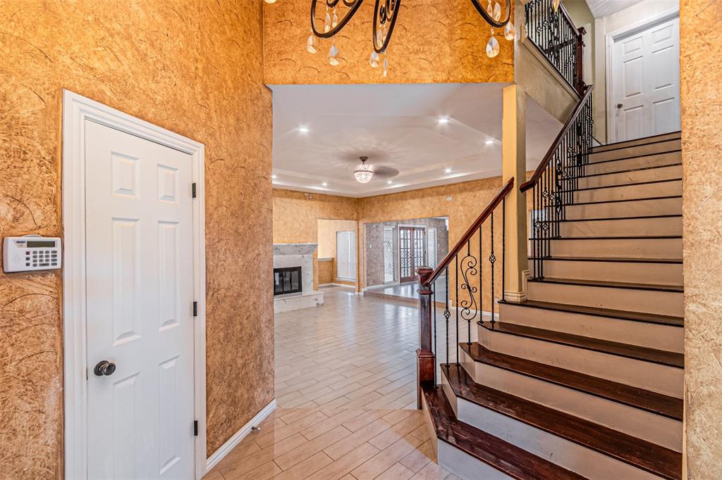 Bentley Village Add - Residential