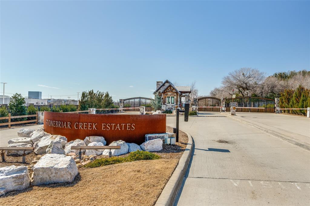 Stonebriar Creek Sub - Land