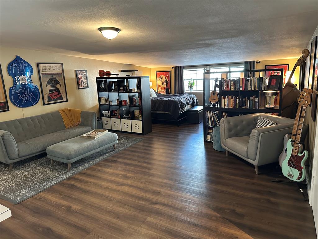 Hicks Airfield - Commercial Sale