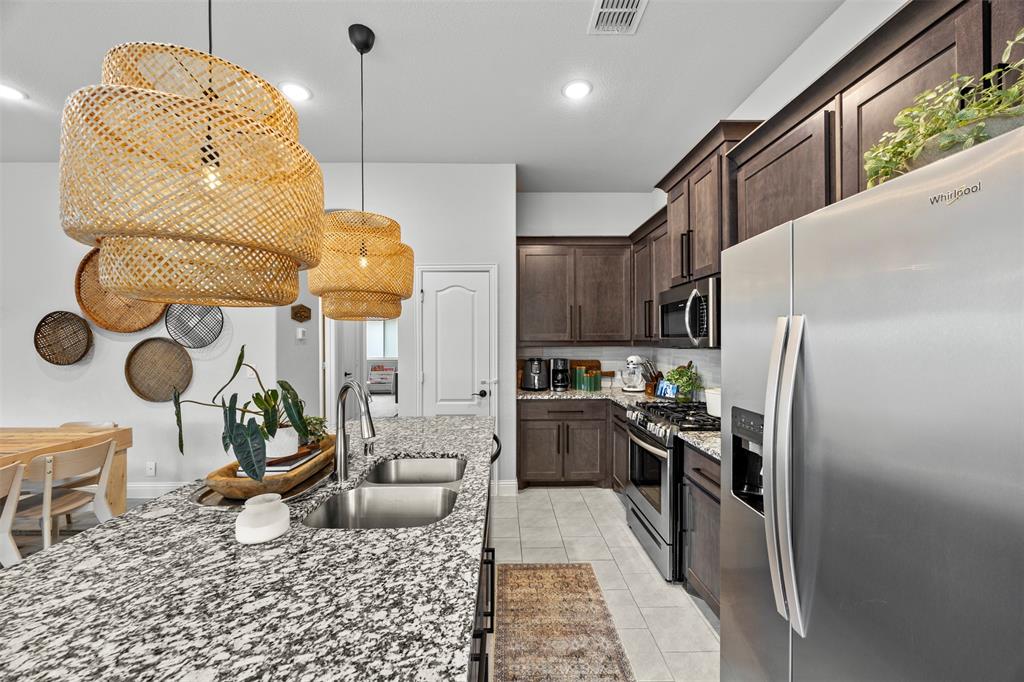 Eagle Glen - Residential