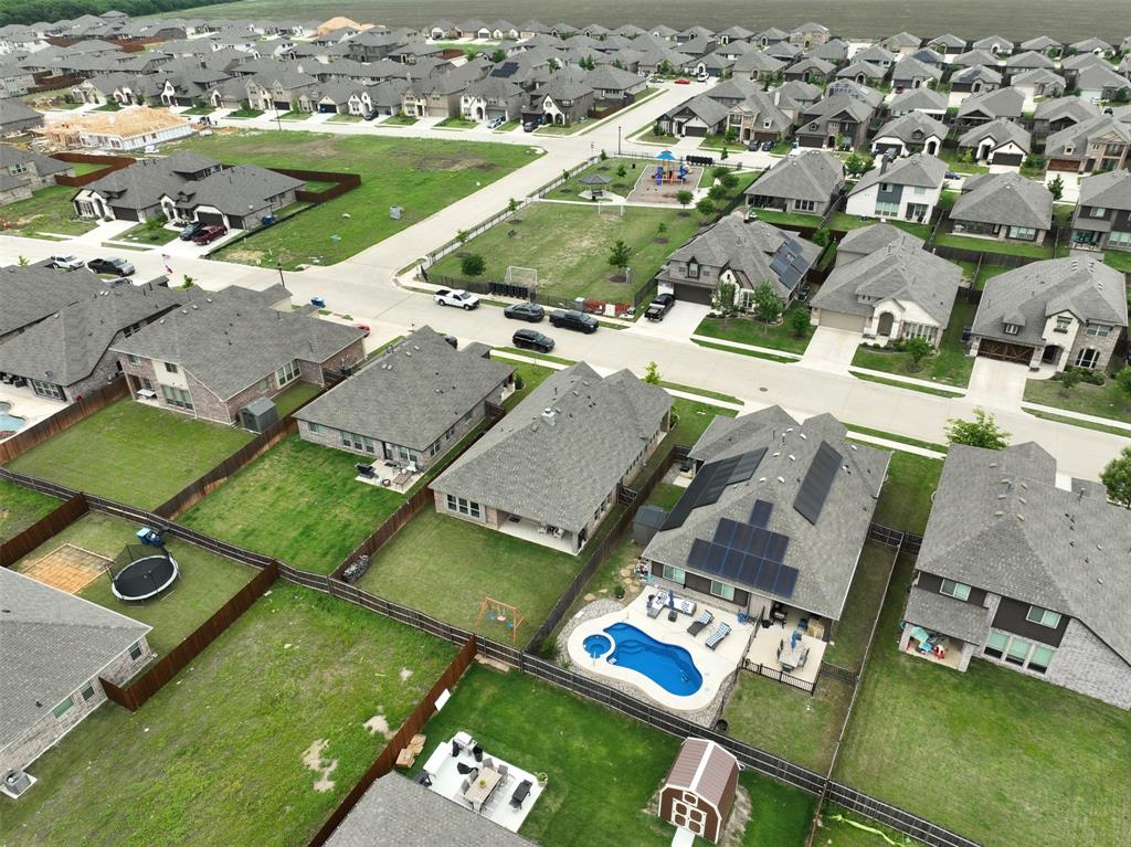 Eagle Glen - Residential