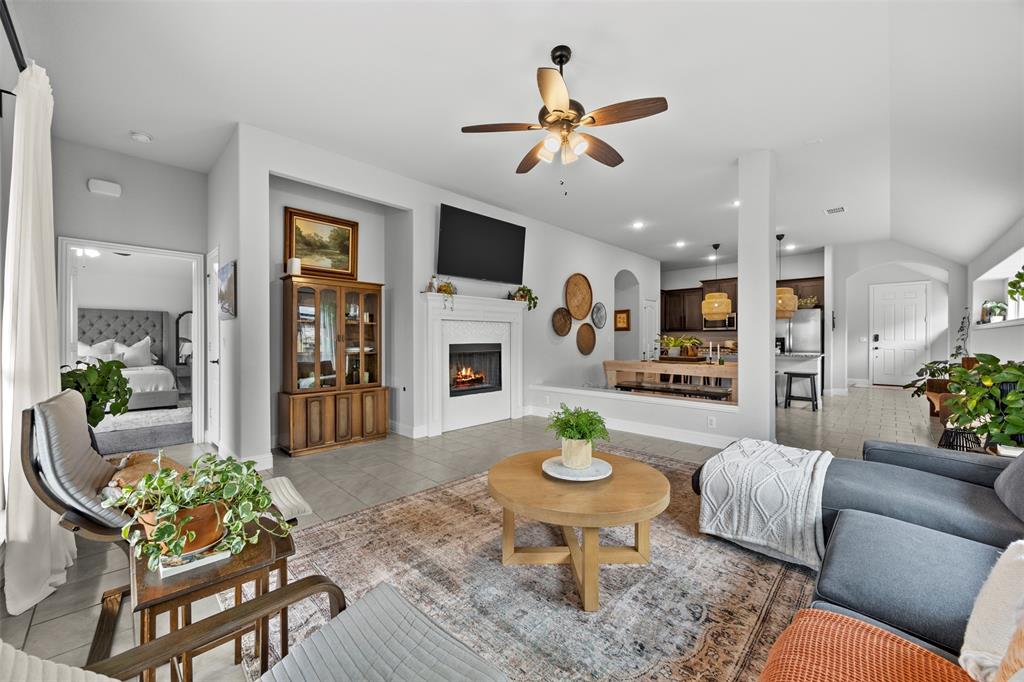 Eagle Glen - Residential