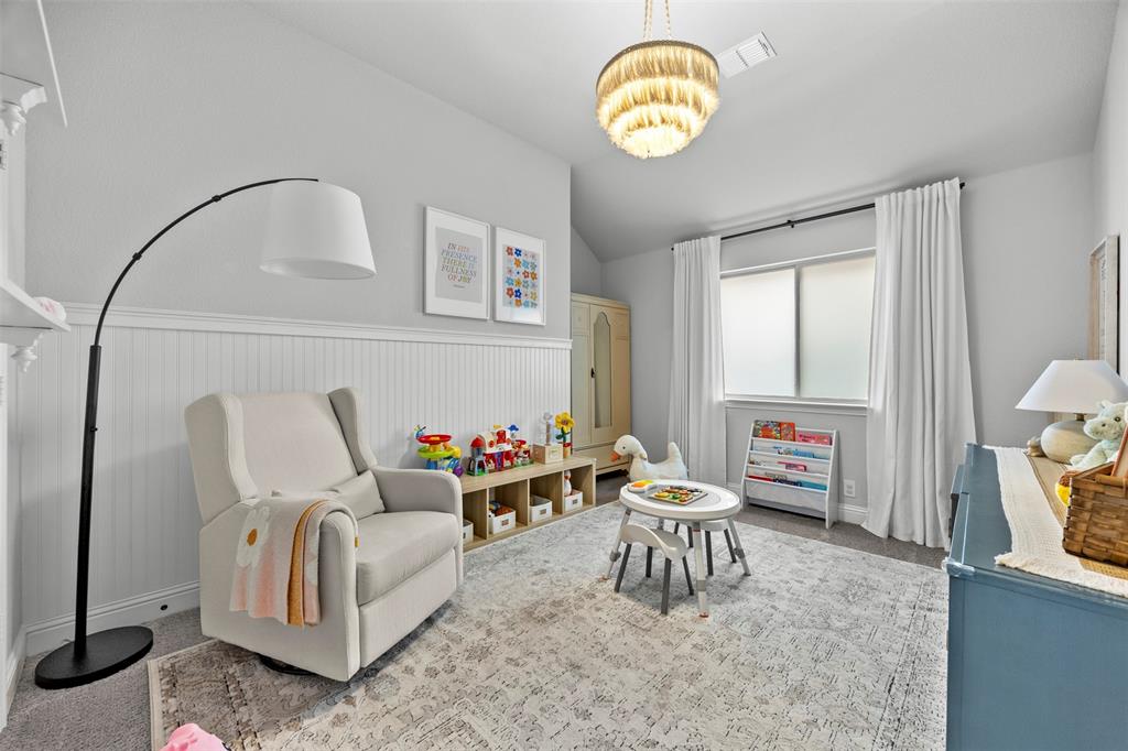 Eagle Glen - Residential