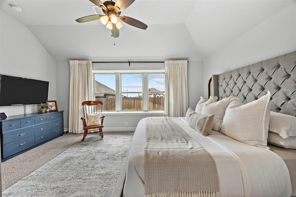 Eagle Glen - Residential