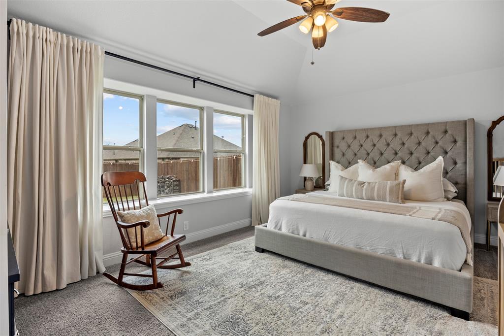 Eagle Glen - Residential