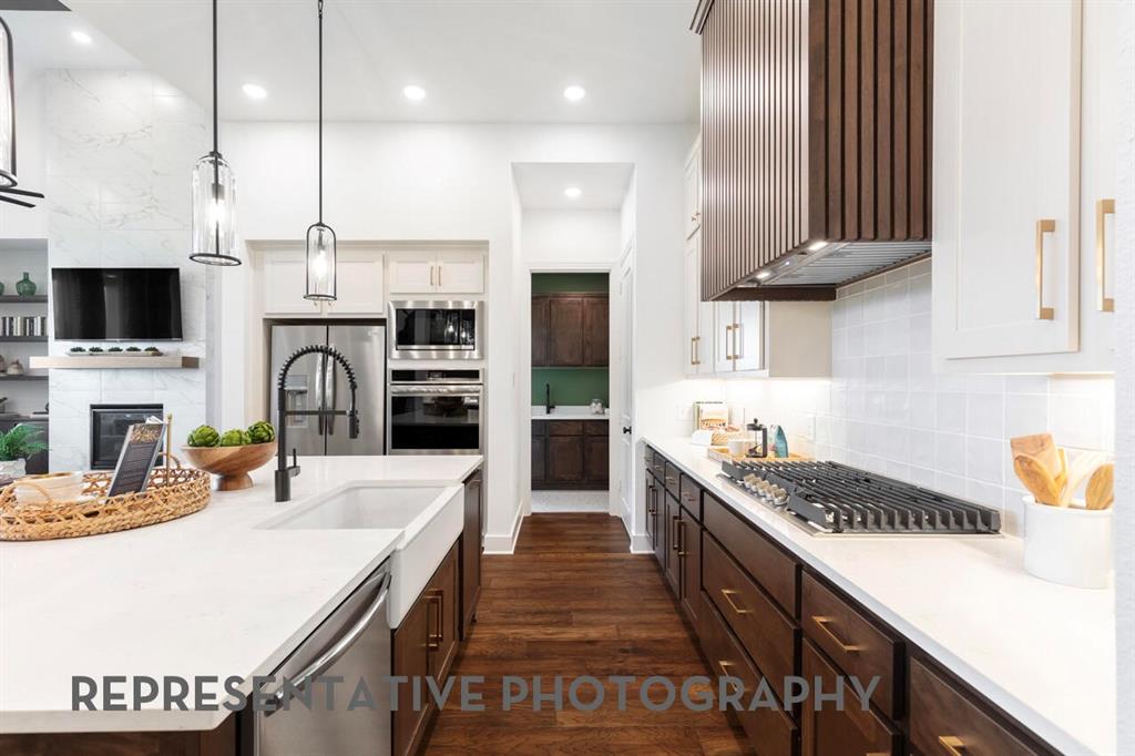 Ridge Crossing - Residential