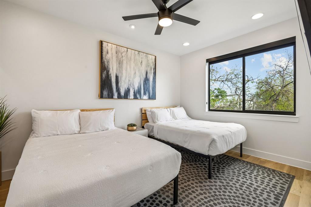 Dinsmore Court - Residential