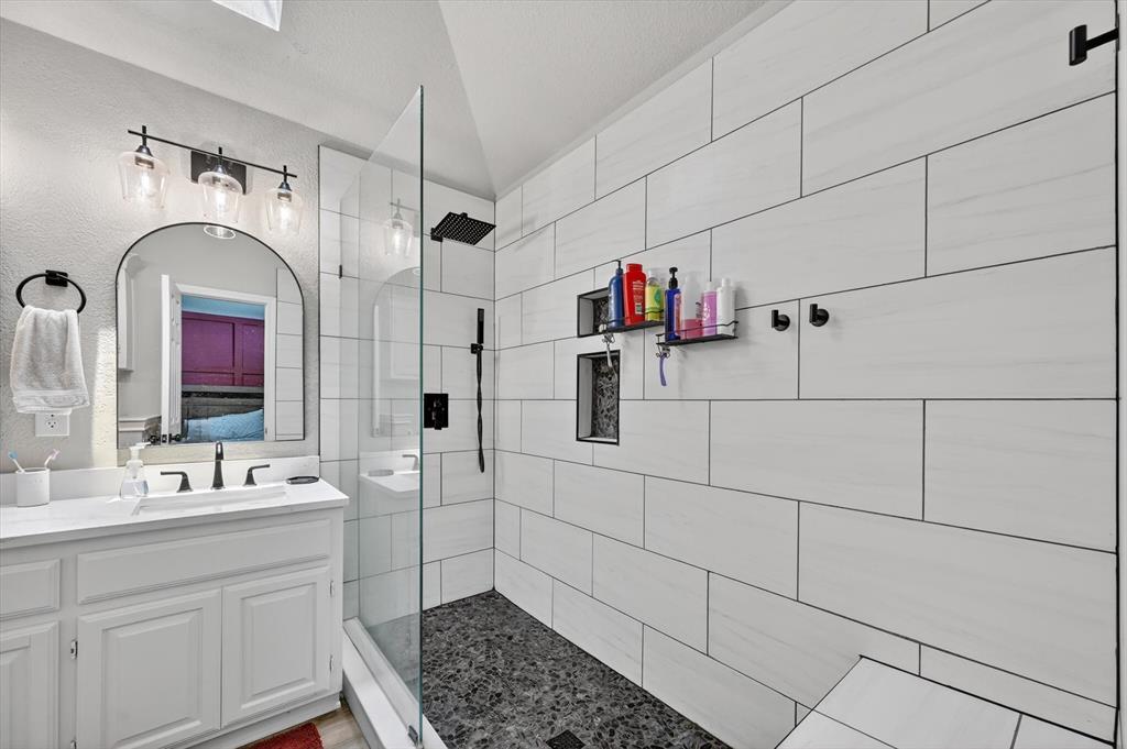 Whispering Oaks Estate Ph 1 - Residential