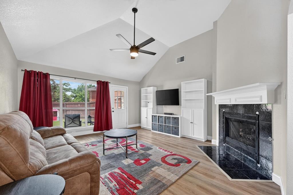 Whispering Oaks Estate Ph 1 - Residential