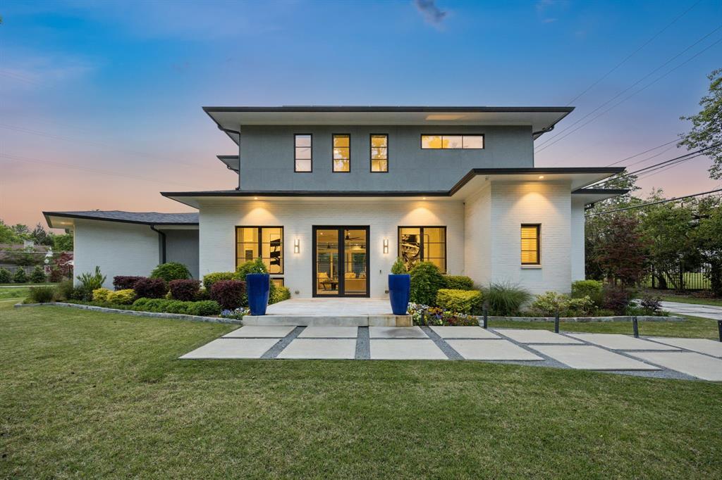 Johnthomas A-1485 - Residential