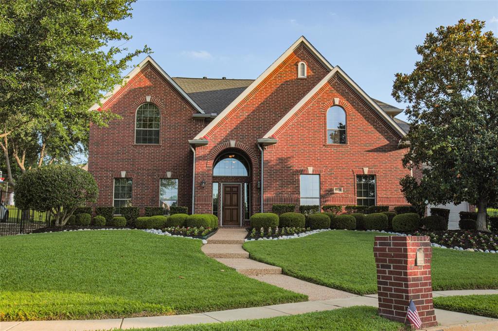 Welcome to 1923 White Oak Clearing, an exceptional residence nestled under a mature canopy of grand trees on a peaceful street of Southlake Woods subdivision. Built with an emphasis on space and privacy, this beautiful estate home sits on a sprawling half-acre lot, offering the perfect blend of elegance, comfort, and flexible functionality. Boasting five spacious bedrooms and four bathrooms, the thoughtfully designed layout features generous living and dining spaces flooded with natural light, perfect for both effortless everyday life and grand-scale entertaining. The heart of the home opens up to views of a private, manicured backyard, giving you room to roam and an ideal canvas for vibrant outdoor gatherings. Life in Southlake Woods extends well beyond your front door; residents enjoy a close-knit community atmosphere complete with a scenic neighborhood lake, tennis courts, and private parks. Positioned just moments from Carroll Senior High School, you are deeply rooted in the traditions of a top-ranked Southlake Carroll ISD, while still being less than five minutes from the upscale dining and premier shopping of Southlake Town Square. Homes of this caliber in such a premier neighborhood are a rare find—schedule your private tour today and experience 1923 White Oak Clearing for yourself.