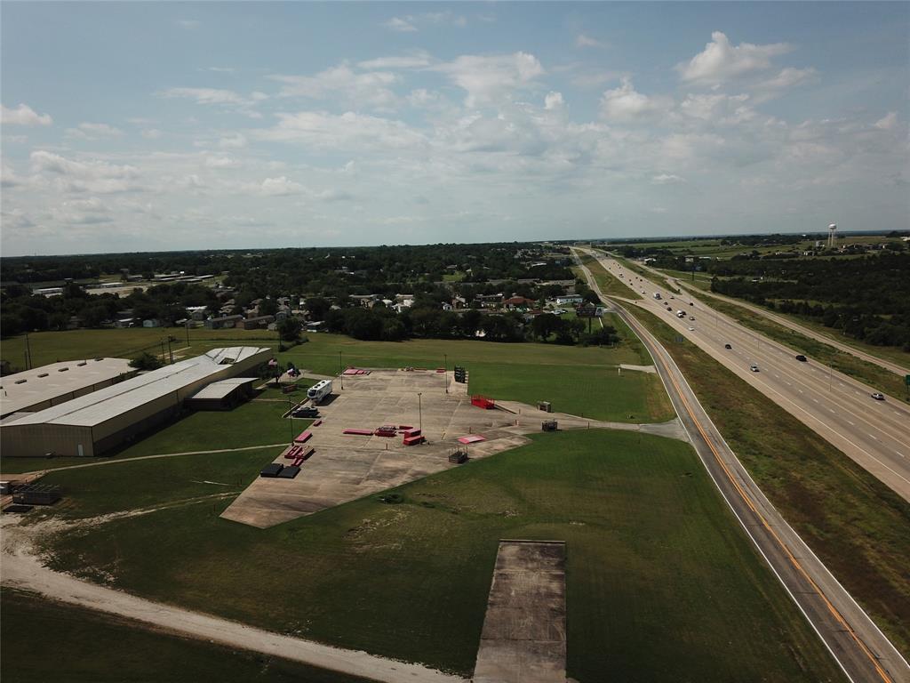 G-1251 Toby Thomas - Commercial Sale