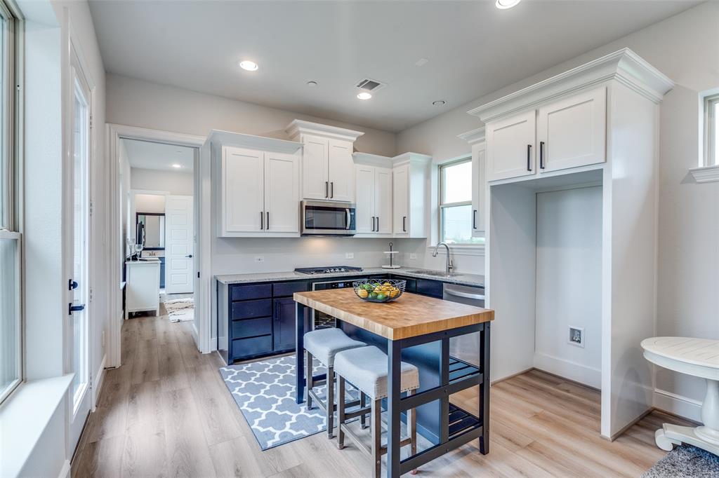 Estates At Stinson Highlands, The - Residential