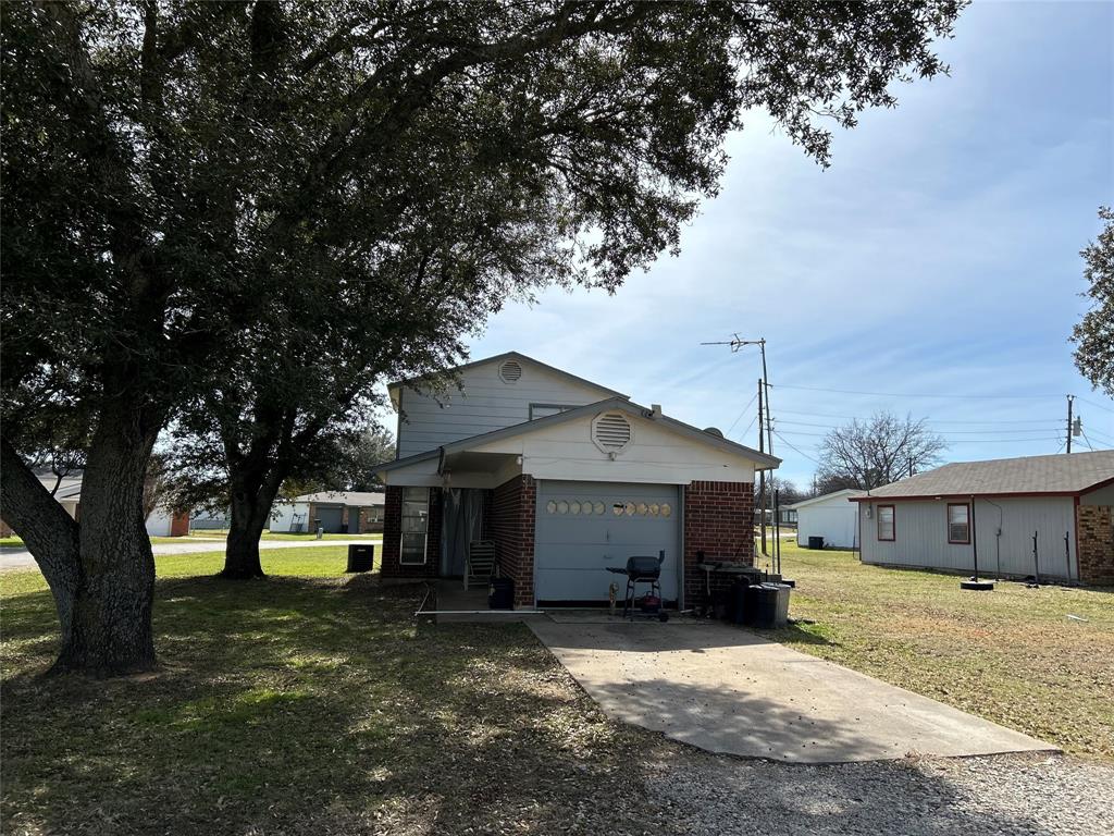 Add this great tenant occupied property to your rental portfolio or make this one your first rental with a tenant already in place! Tenant occupied - do not disturb tenant. Tenant is on a month to month basis. Adorable 3 bedroom home in Pelican Bay a small suburb close to Azle. Walk to the lake and fish. Enjoy fantastic natural beauty of animals and trees. Feed the deer that will literally walk up in your front yard for some cheerios or goodies. Quiet and secluded and peaceful! Ideal for everyone! Discover comfort and charm in this delightful 3 bedroom - 2 bath home. With an open floor plan, this home feels bright and airy, offering a seamless flow from living to dining to kitchen, perfect for everyday living and entertaining. The 1 car garage provides convenient storage and also serves a laundry area with washer and dryer hookups. The spacious yard offers room to relax or create your ideal outdoor space.  Situated within Azle ISD and with no HOA, this home is a fantastic opportunity to plant roots in a friendly, established community or build your rental portfolio. Don't miss out on this gem! 

No survey available. Sold As-Is, seller will not make any repairs. All disclosures online. 
Please do not disturb occupants.


Home is tenant occupied on a month to month basis and the tenant will need a 30 day notice to move out. The home is being managed by a professional management company which can continue on with the new buyer.