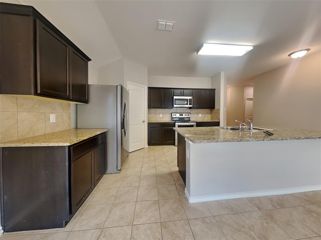 Ashwood Park Ph 2 - Residential Lease