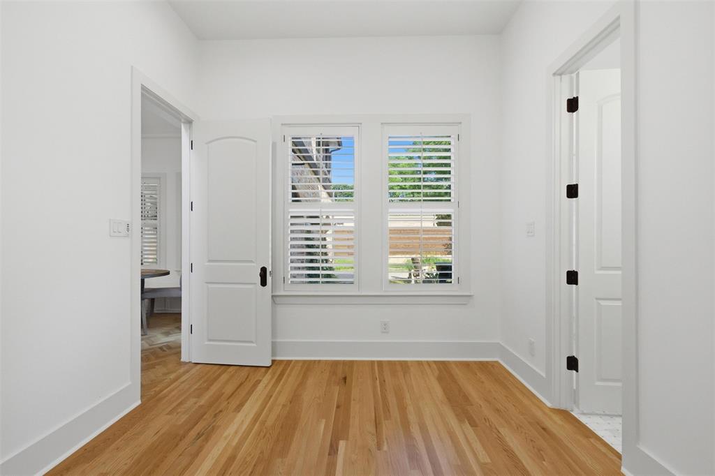 Country Club Estates - Residential