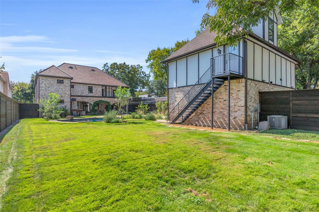 Country Club Estates - Residential