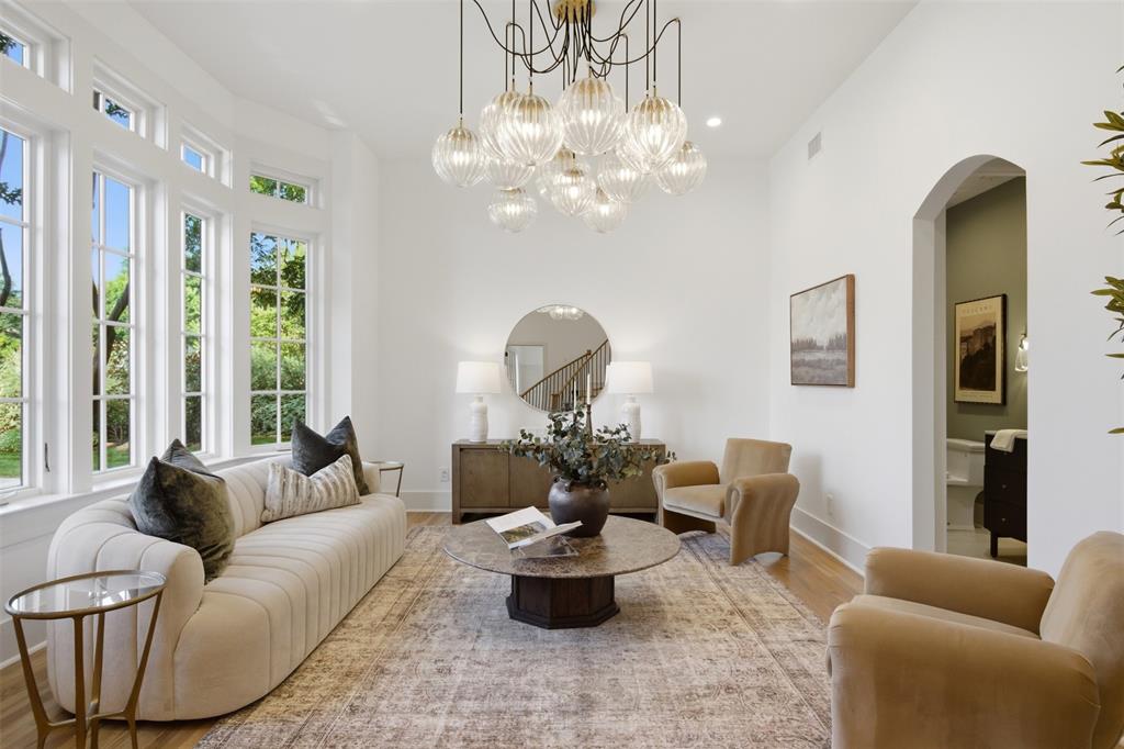 Country Club Estates - Residential