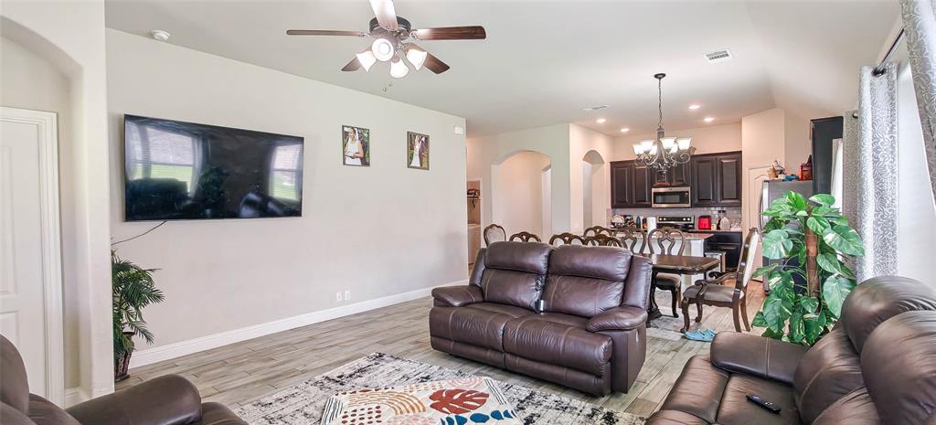 Live Oak Crk - Residential