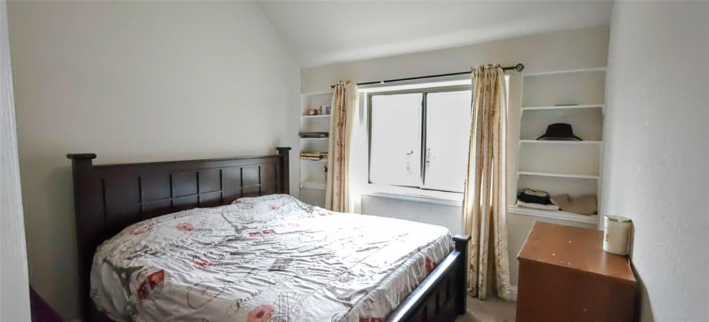 Live Oak Crk - Residential