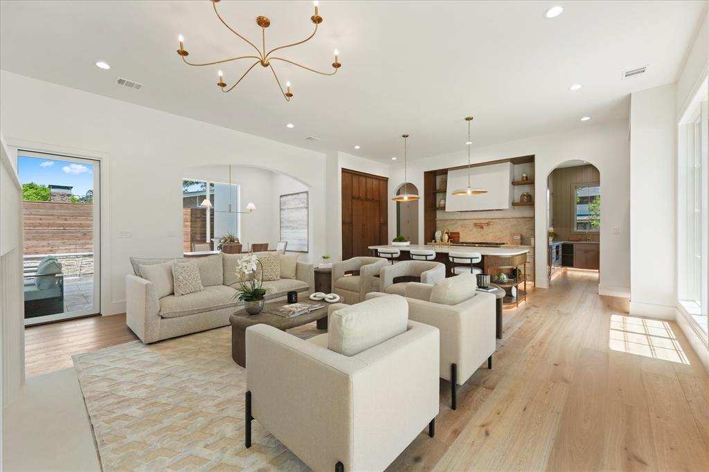 Lakeshore Hills Rev - Residential