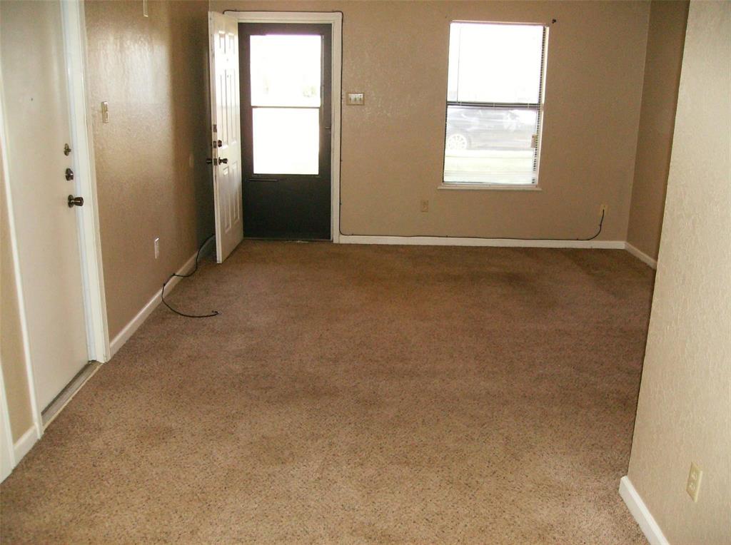 Lytle Shores South - Residential Lease