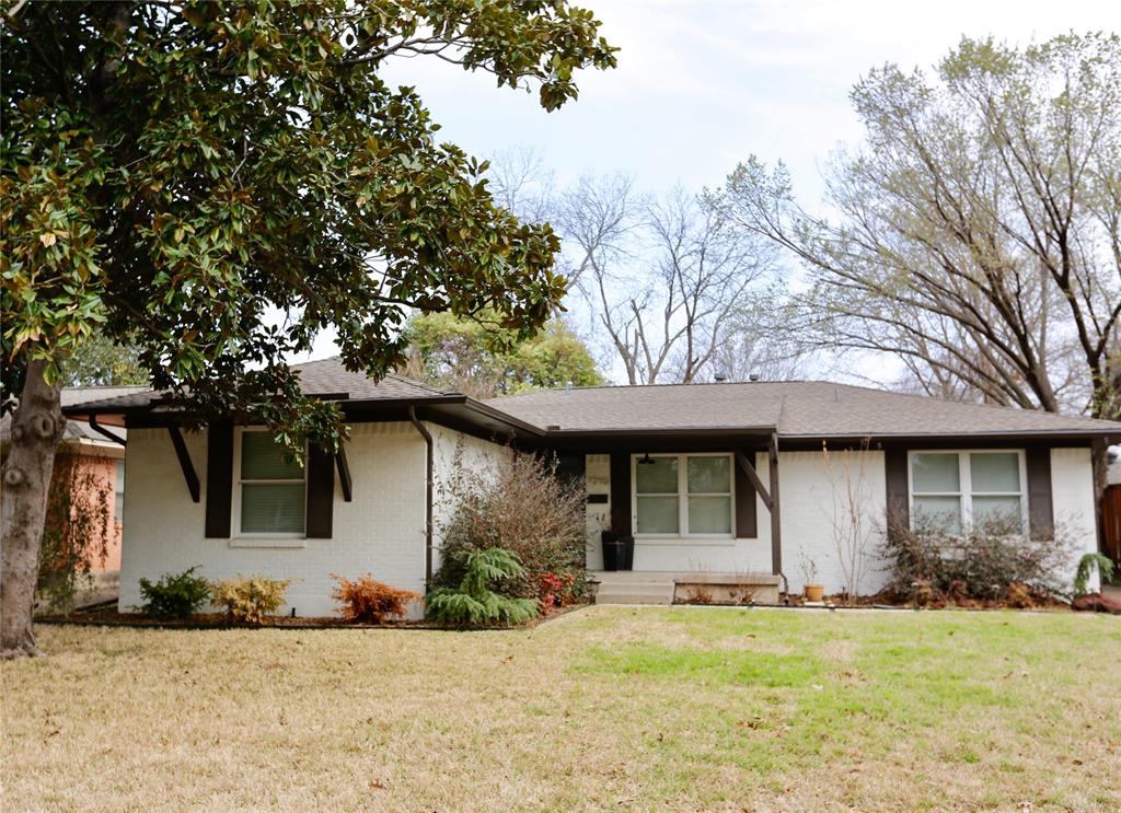 Attractive cottage on a quiet University Terrace street zoned to Lakewood Elementary! 0.5 mi to White Rock Lake, 1.5 mi to Central Expwy. Hardwood floors throughout, newer 2-car garage, new deck with private backyard, built-in wine fridge, and SS appliances. Great bones, ready for your personal touch and updates inside -- fantastic equity opportunity and entry into a top school zone!