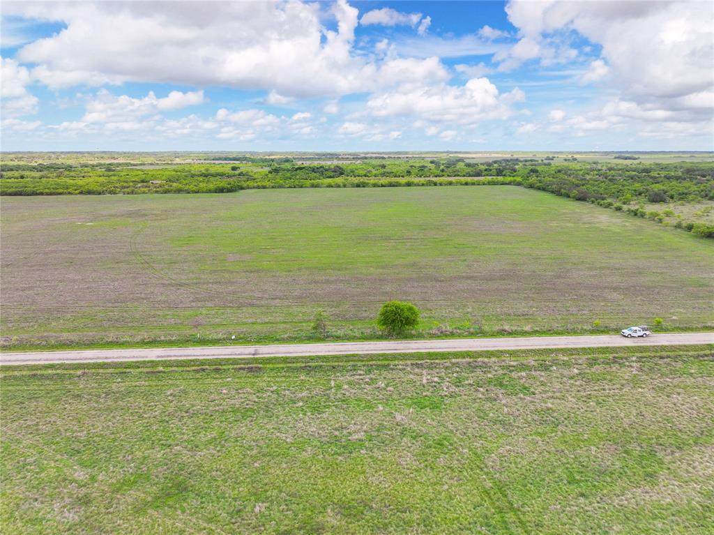 N HAWKENBERG - Land