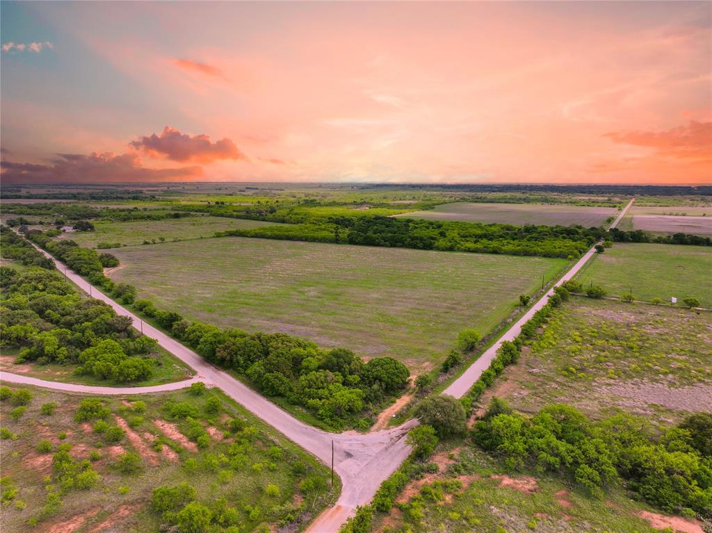 N HAWKENBERG - Land