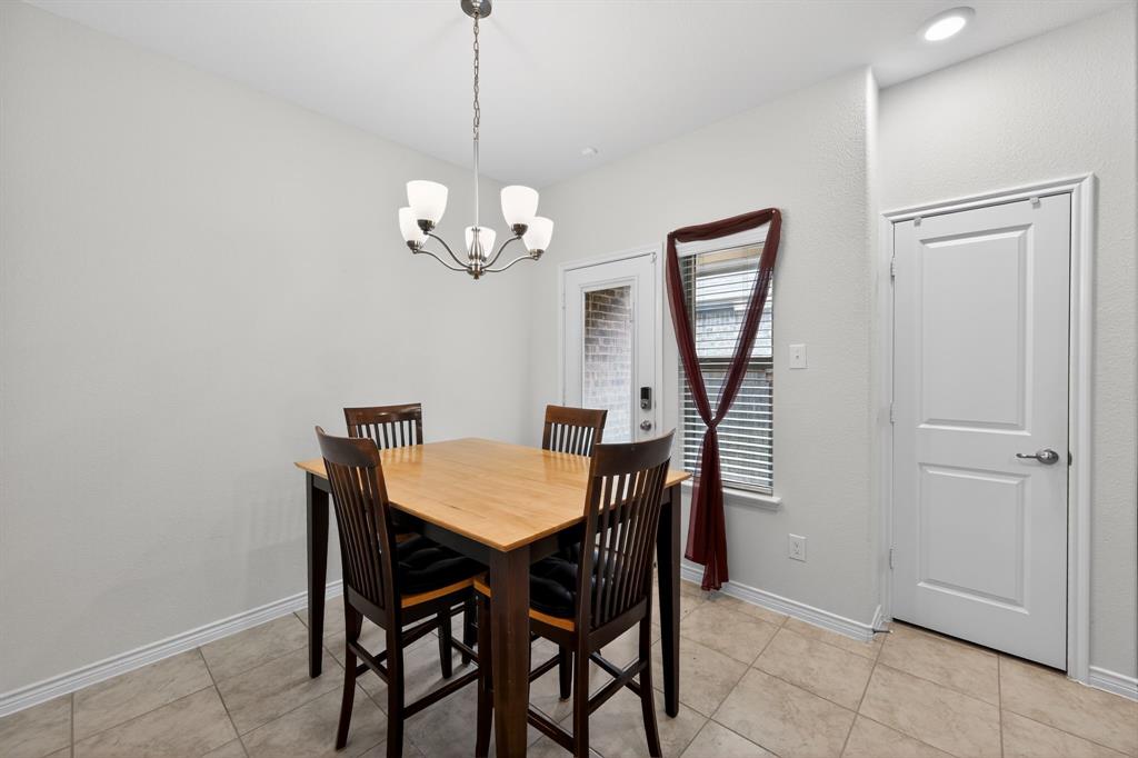 THE COVE OF HICKORY CREEK - Residential
