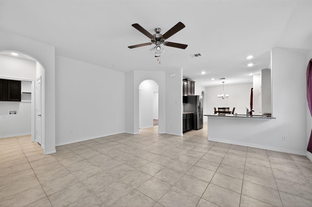 THE COVE OF HICKORY CREEK - Residential