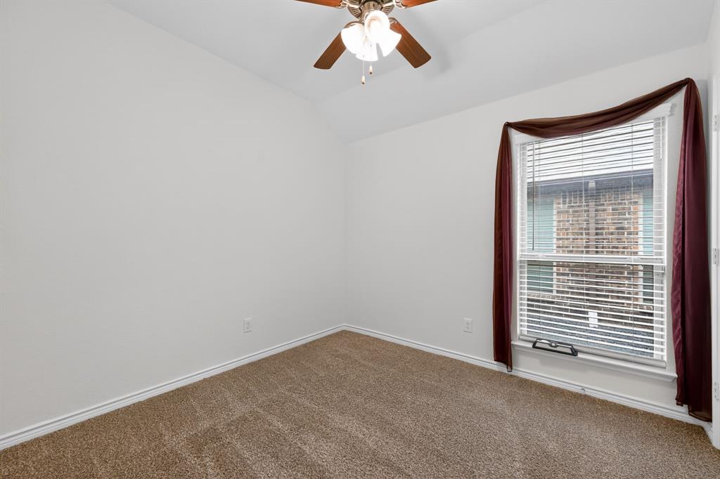 THE COVE OF HICKORY CREEK - Residential
