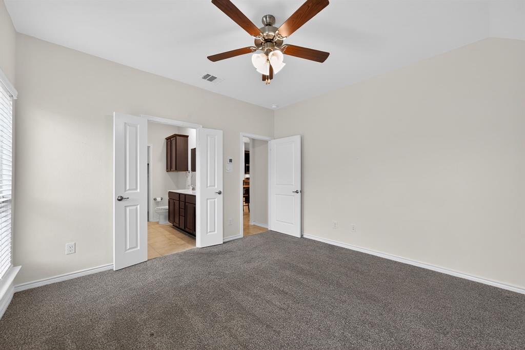 THE COVE OF HICKORY CREEK - Residential