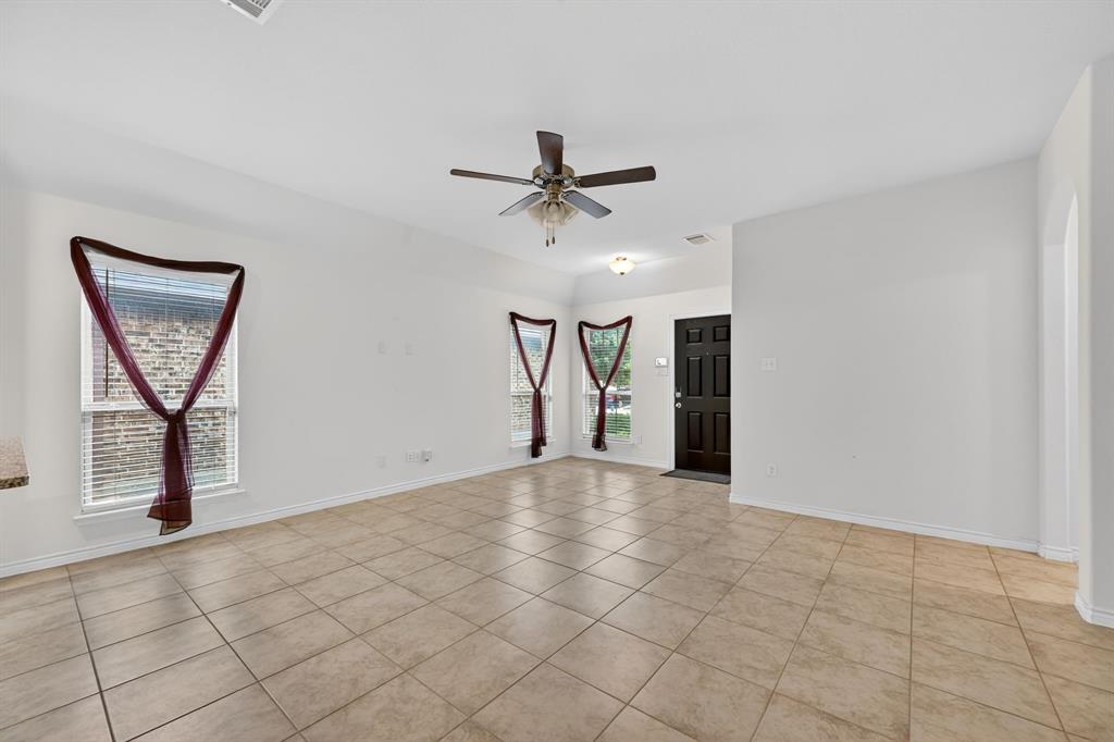 THE COVE OF HICKORY CREEK - Residential