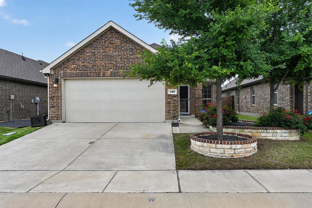 THE COVE OF HICKORY CREEK - Residential