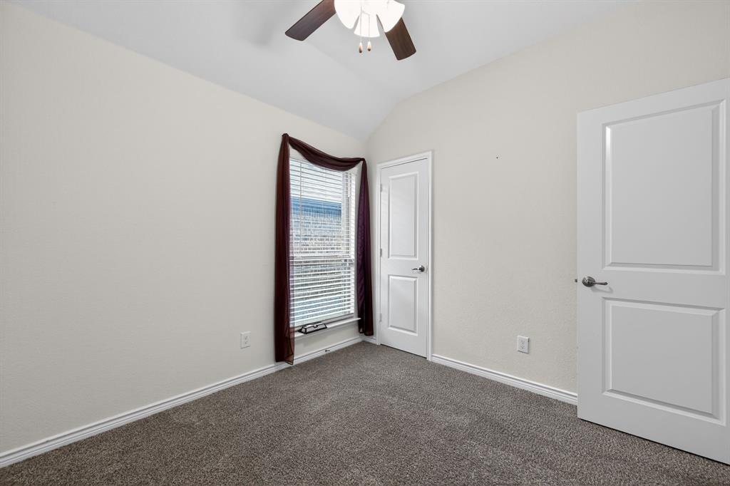 THE COVE OF HICKORY CREEK - Residential