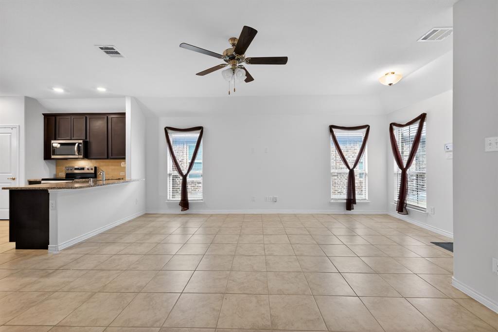 THE COVE OF HICKORY CREEK - Residential
