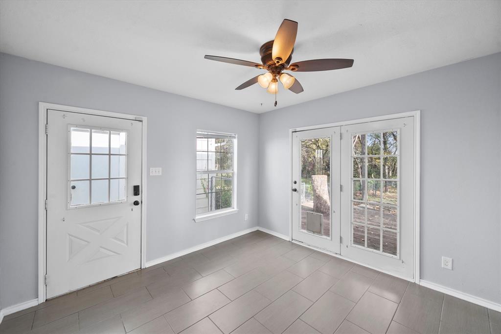 J Rendon Surv Abs #1263 - Residential Lease