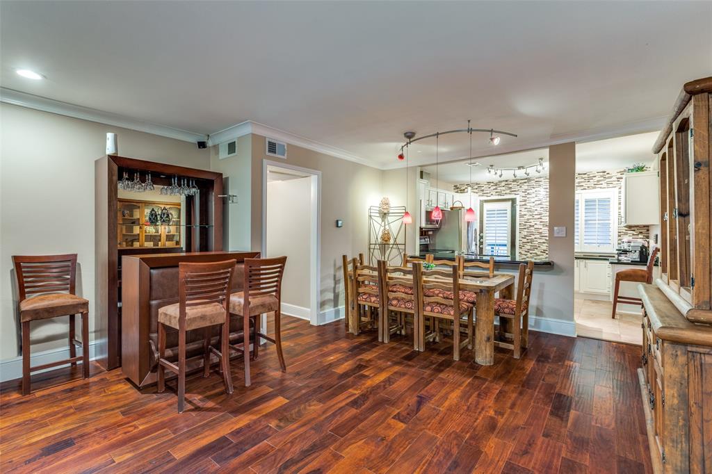 Paradiso Condo Ph 1 - Residential