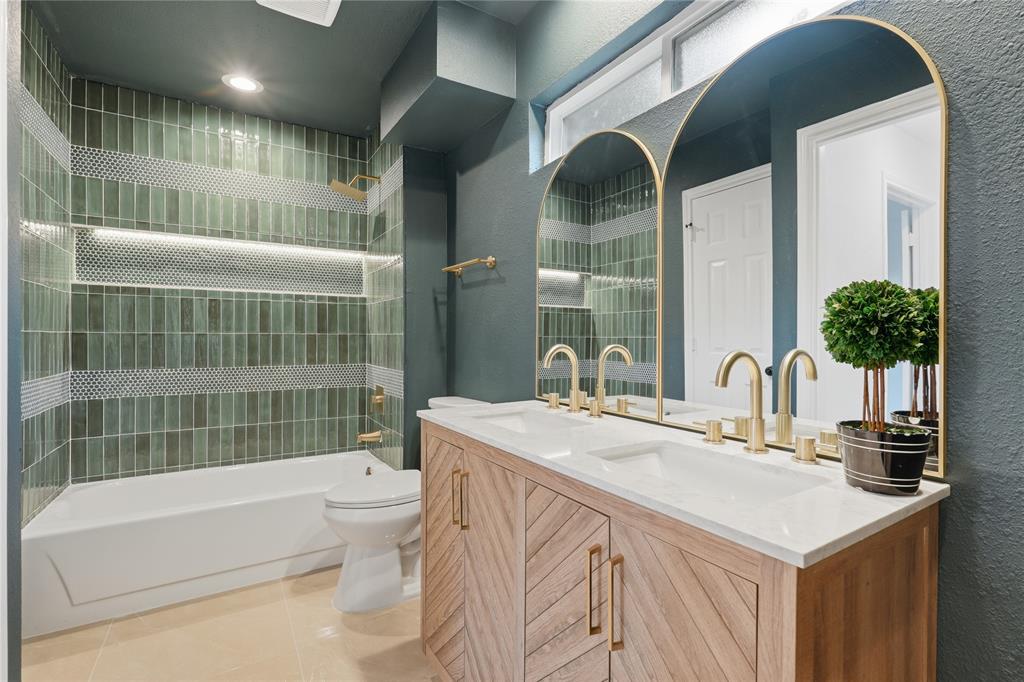 Addison Place Rev - Residential