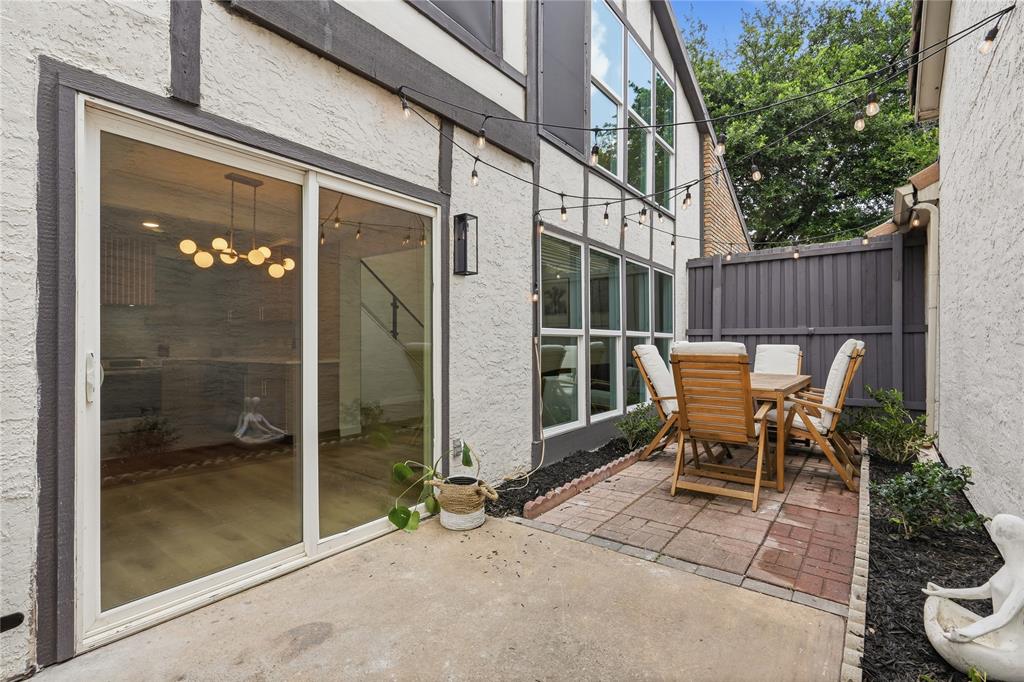 Addison Place Rev - Residential