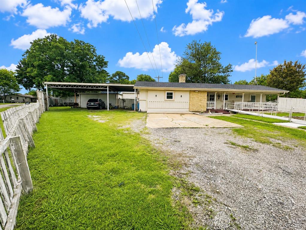 Whispering Oaks - Residential
