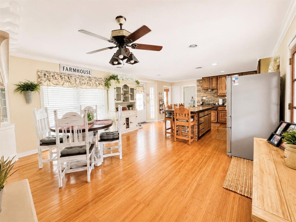 Whispering Oaks - Residential