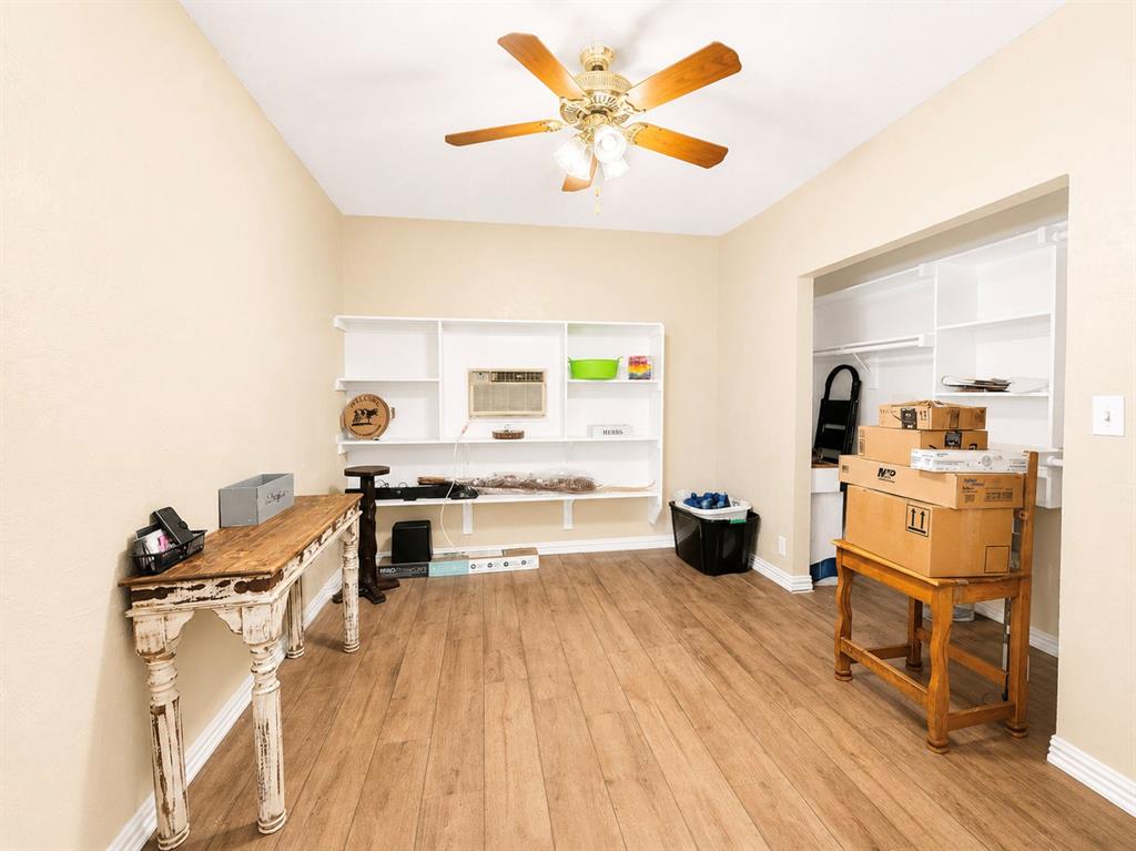 Whispering Oaks - Residential