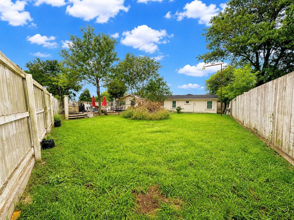 Whispering Oaks - Residential